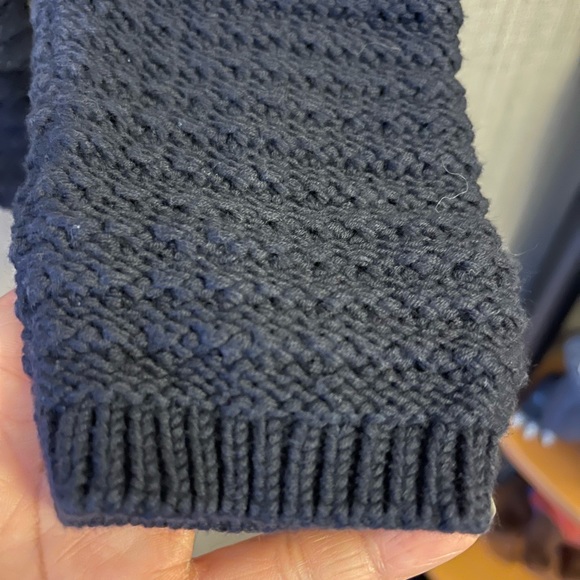 Martin & Osa Sweater - Picture 4 of 11